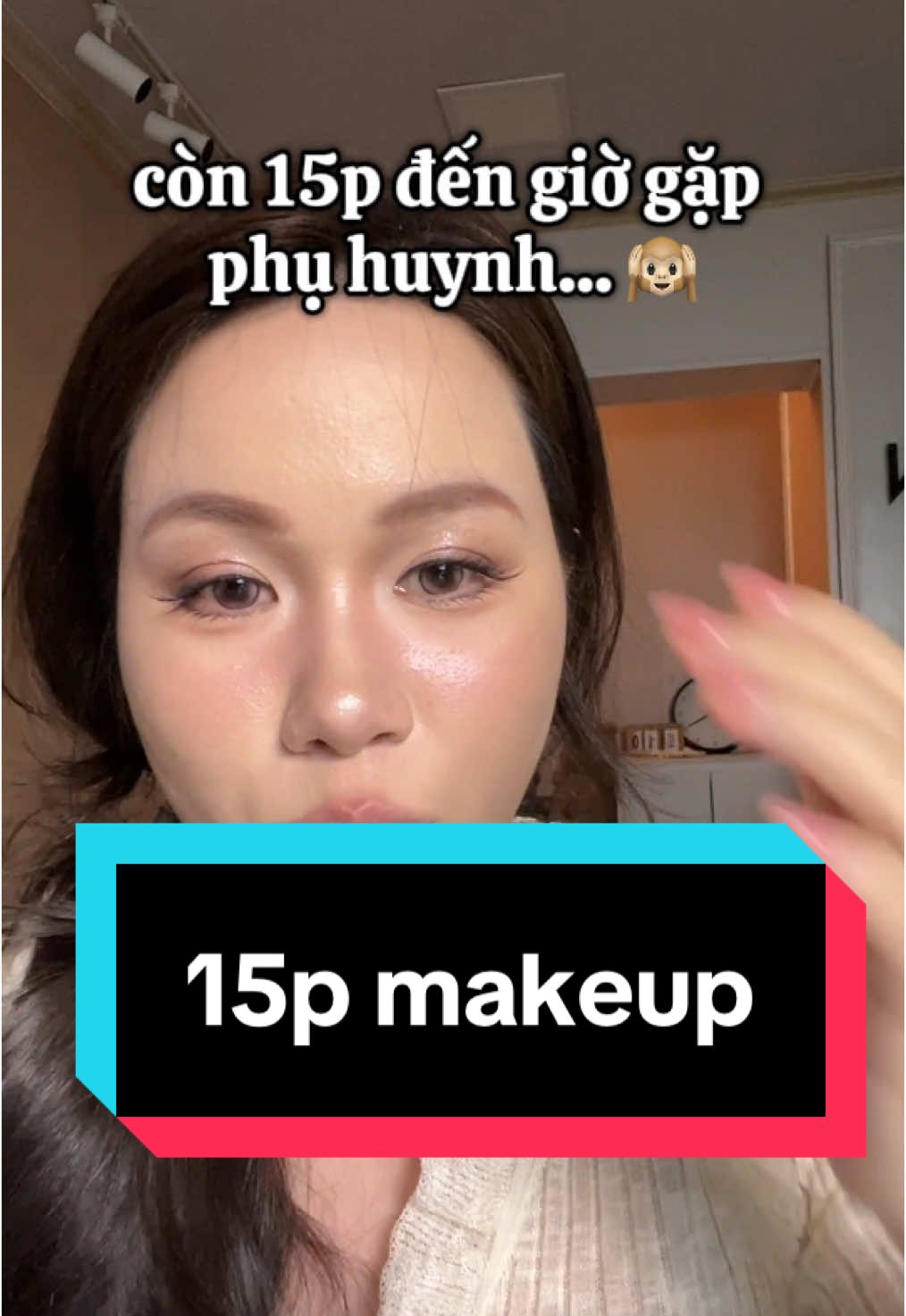 Đổi layout lẹ còn kịp @Thanh xẩm #dangquynhlam #makeupkechuyen #makeuptutorials #makeupnhenhang #funnyvideos #thanhxam85 #moingaymotvo 