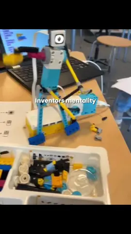 Video is full with the next Steve Jobs #inventor #mentality #future #mindset #stevejobs #quoteoftheday #brightfuture #core 