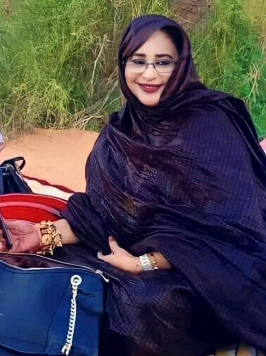 #علية_منت_أعمر_تيشيت لكنيبة  #موريتانيا #اغاني_موريتانية #الهول_الحساني #الشعب_الصيني_ماله_حل😂😂 