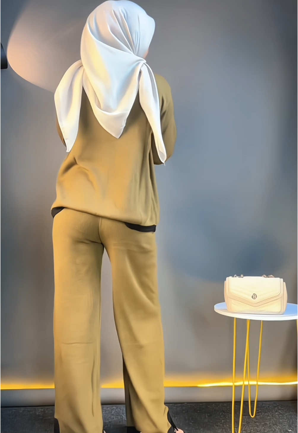 Rekomendasi Oneset cakeupp #simpleoutfit #oneset #daily 
