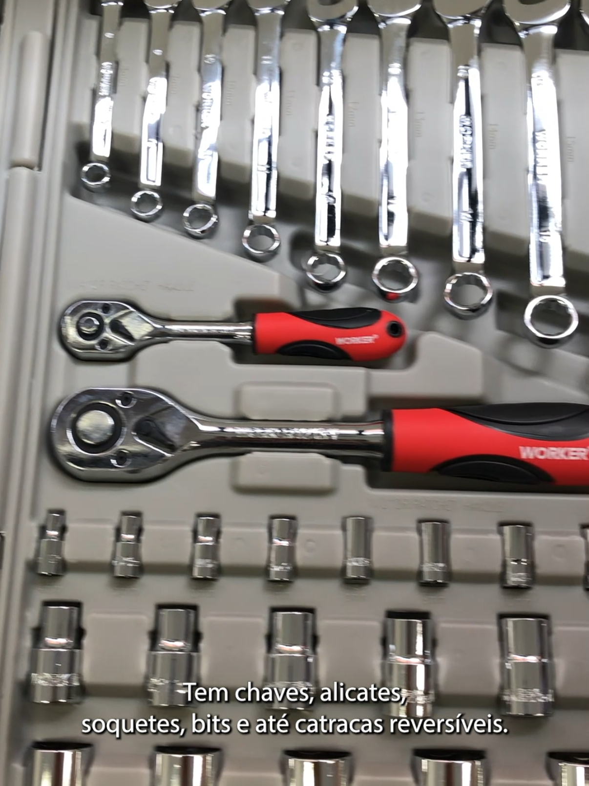 Jogo de Ferramentas de alta qualidade? Você encontra na Leone Equipamentos  São 110 ferramentas em uma maleta super resistente e completa. acesse nosso site e saiba mais https://www.leone.equipamentos.com.br/jogo-de-ferramentas-kit-110-pecas-compacta-com-maleta-worker/p #oficina #Leone #Leone54anos #ferramentas #mecanica #mecanico 