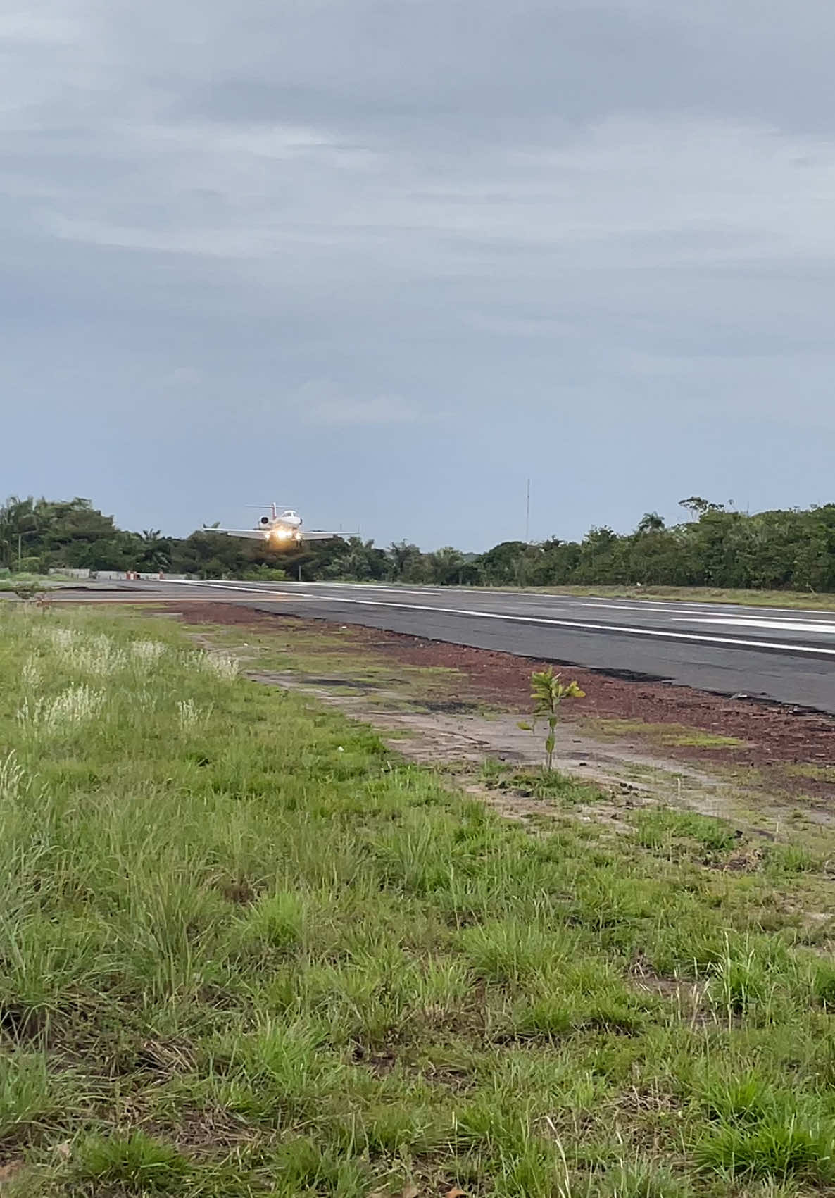 #pouso #learjet45 #aviacao #aeroportopacodolumiar #maranhao 