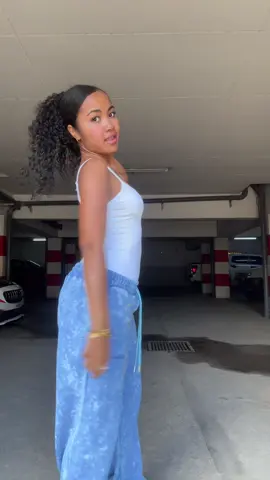 😂