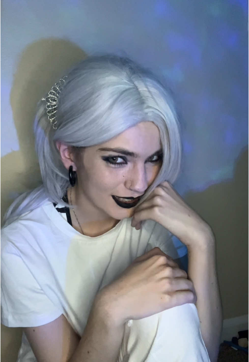 I still have this OC Winter in my drafts here is when Winter gives Stuey @Sprocket his Hoodie before they go off to separate schools #oc #aliceinwonderland #occosplay #orginalcharacter #originalcharactercosplay #aliceinwonderlandcosplay #cosplay #cosplayer 