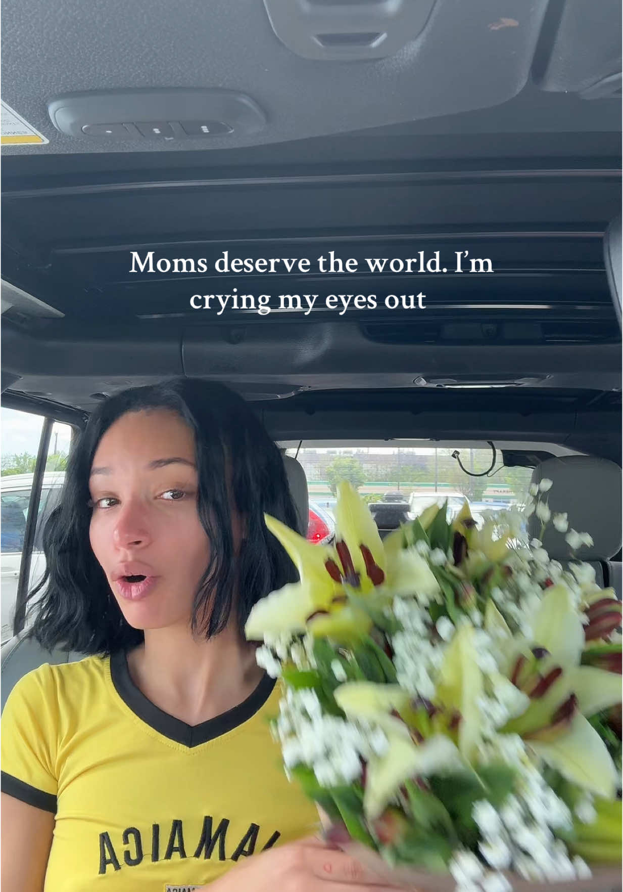 CRYING OMG #mothersday #mom #fyp 
