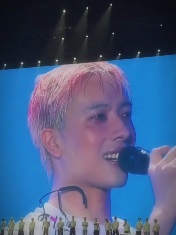 thương anh😥😭#tranphonghao_nicky #nicky #tranphonghao #anhtraisayhi #anhtraisayhiday6 #xuhuongtiktok #xuhuong 