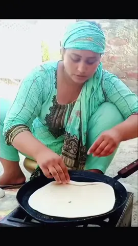 Making Pratha for BF  #foryou #trending #foryoupage #viral #villagelife #dailyvlog #foryoupageofficiall 