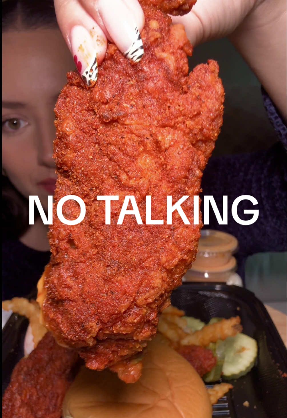 dave’s hot chicken mukbang ‼️no talking‼️ 🔥 #daveshotchicken #daveshotchickenmukbang #hotchicken #nashvillehotchicken #spicy #spicychicken #chickentenders #frenchfries #crunchy #notalking #Foodie #mukbang #eating @Dave’s Hot Chicken 