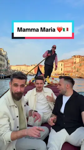 Mamma Maria - from Venice with love! ❤️🇮🇹 Share this with a friend! LINK IN BIO: to find more about us! #fypinternational #adlibitumvoices #adlv #italianmusic #venetia #venice #streetmusic #italianmen #mammamaria #italia 