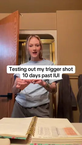 The test is going to get darker and we are going to find out we’re pregnant on Mother’s Day ❤️🙏🌈 #IUI #iuijourney #medicatedcycle #menopur #ttcjourney #ttc #ttccommunity #letrozole #iui #ttcafterloss #ttctiktok #triggershot 
