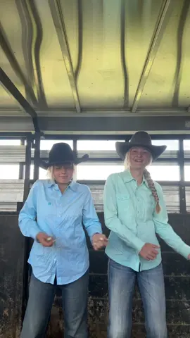 Better be ready to see this duo at state 🤪🤪 @Maceys.Spam!🤙🏻  #rodeo