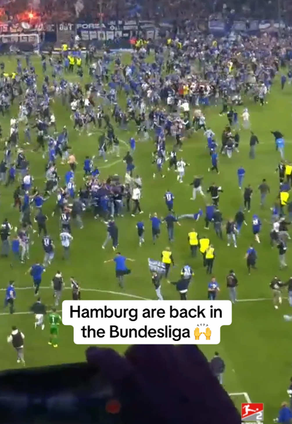 After seven years of waiting! 🎉 #bundesliga #fussball #HSV 