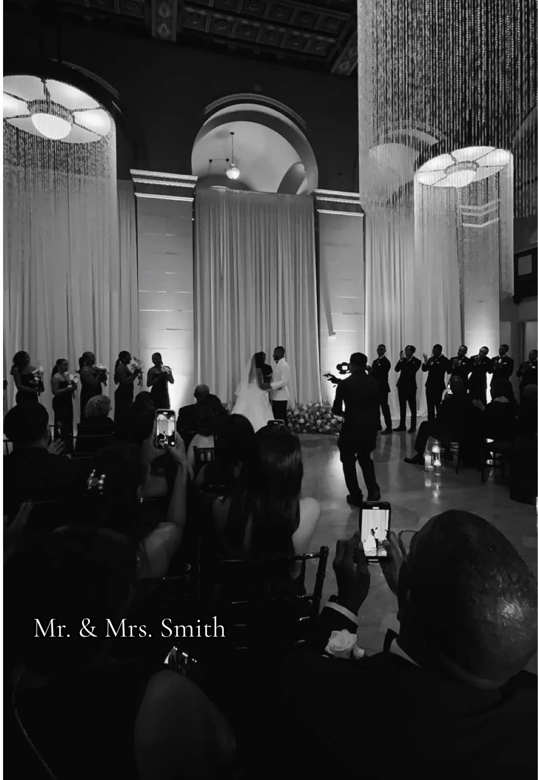 Still not over the Smith wedding. Oxtails were served. I repeat…OXTAILS. Cheryl & Jerrold, y’all did that. ♥️💍 @jerrold smith ii @@cherlytempless  #JustMarried #TheSmiths #ForYouPage #BlackLove #HappilyEverAfter #WeddingRecap #HappilyEverAfter #Bride #Groom #DTLA 