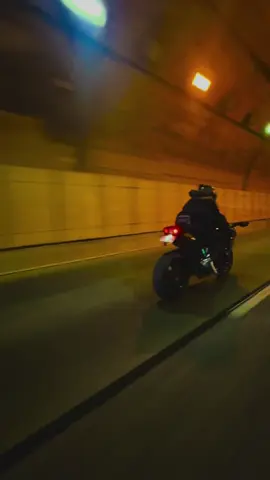 関東勢大好きです @NinjaH2c_hawk @KAWASAKI NINJA H2 KID@り @ゆゆ  #ninjah2 #kawasaki #h2 #走る棺桶 #未亡人製造機 #tokyo 