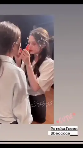 Jangan pernah diganti yah ini aja udah lebih dari cukup 🥹🫳lagi kangen mereka aja 👭🤍 #FreenBecky #ฟรีนเบค #freenbecky #sarochafreen #freensarocha #srchafreen #BeckyArmstrong #angelsbecky #beckysangels #virall #pyf 