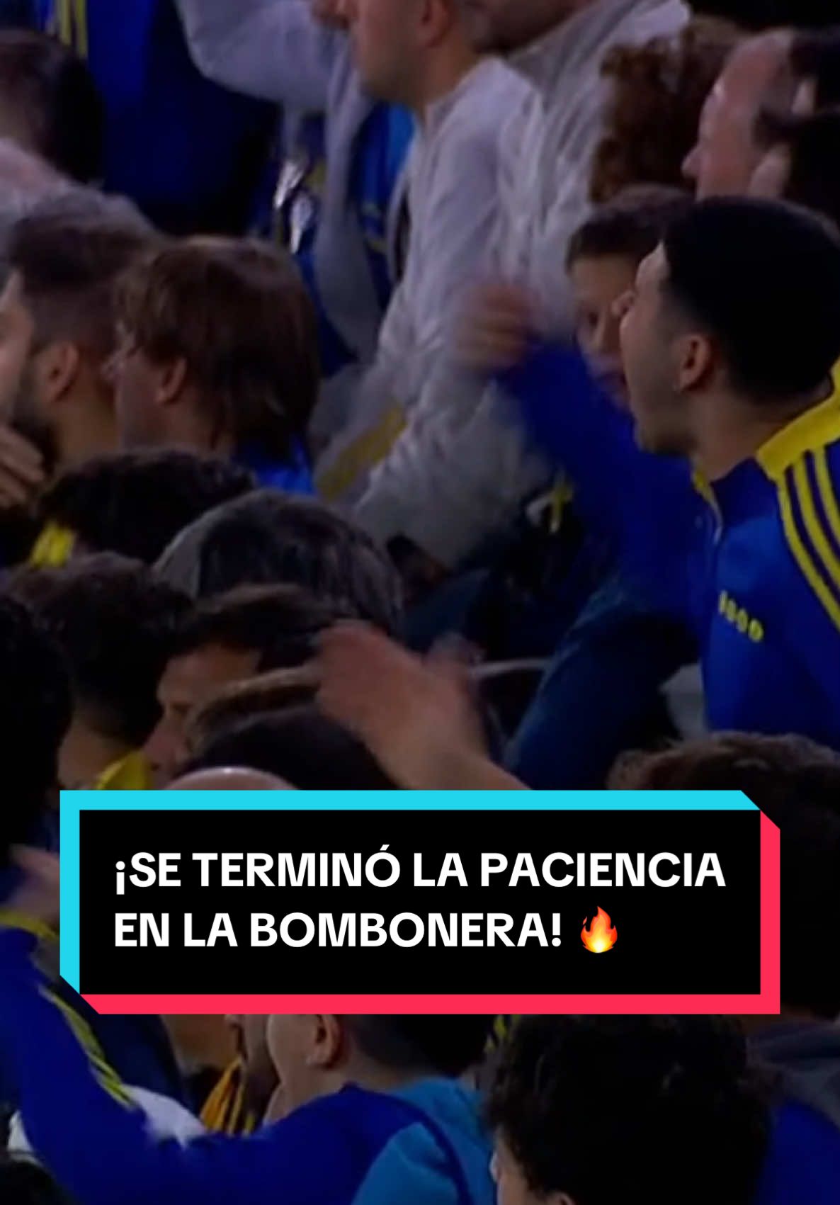 “JUGADORES…” 🔥 La #Bombonera habló sobre el final del partido entre #Boca y #Lanus ▶️ Mirá nuestros partidos de 🇦🇷 #LigaProfesional en #DisneyPlus #TikTokDeportes #Futbol 