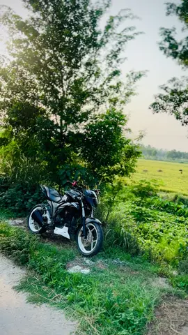 ভালোবাসা😩🖤#unfrezzmyaccount #foryoupageofficiall #foryou #fypviralシ #gixxer155 #gixxermonotone #modified #tiktokbdofficial🇧🇩 #viralvideo🔥 