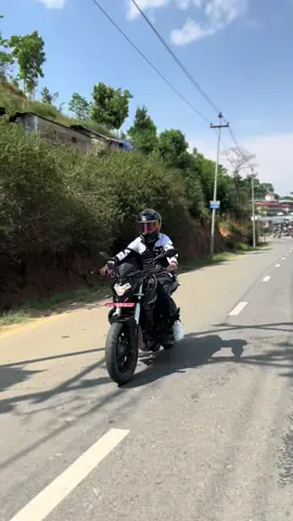 ❤️#Ns200👑 #foryoupage #fyyyyyyyyyyyyyyyy #foryou #unfrezzmyaccount #ns200lover #ns200 #trend #bike #ride #blacknslover#ns #keepsupporting #viral #trending 