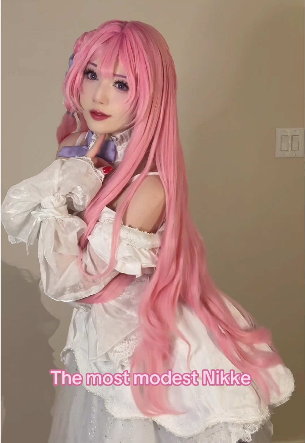 Only my bare shoulders showing‼️ #nikke #dorothy #nikkethegoddessofvictory #cosplay 