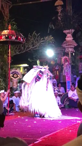 Sugra Ratu 😇 #sesuhunan  #napakpertiwi  #calonarang  #foryou  #fyp  #f 
