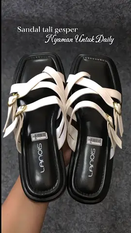 sandal tali gesper empuk kekinian#sandalcantik #jumathemat #fyp #keranjangkuning 