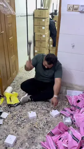 ايربود برو2 الجيل الخامس صارت ب 19 الف بدل 100 الف وتوصيل مجاني اصدار ياباني لاول مره بالعراق مطابق اصلي فول مواصفات وزن ثقيل شحن يطول اسبوع تشحن  ضمان  لمده 6 اشهر 07766409654