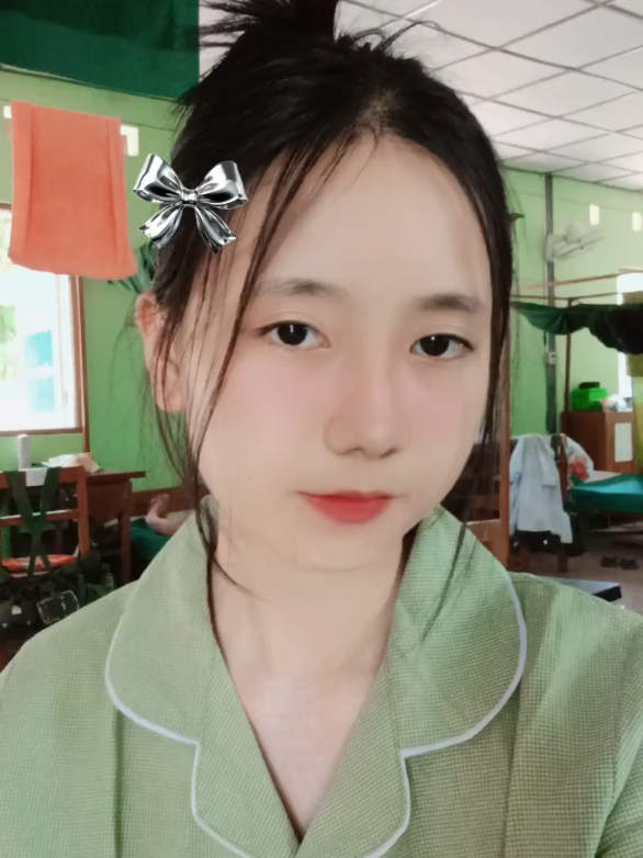 မျက်နှာကိုသေချာကြည့်😼 #အစိမ်းရောင်နယ်မြေ💚💚💚💚💚 #fypage #fy #creatorsearchinsights 