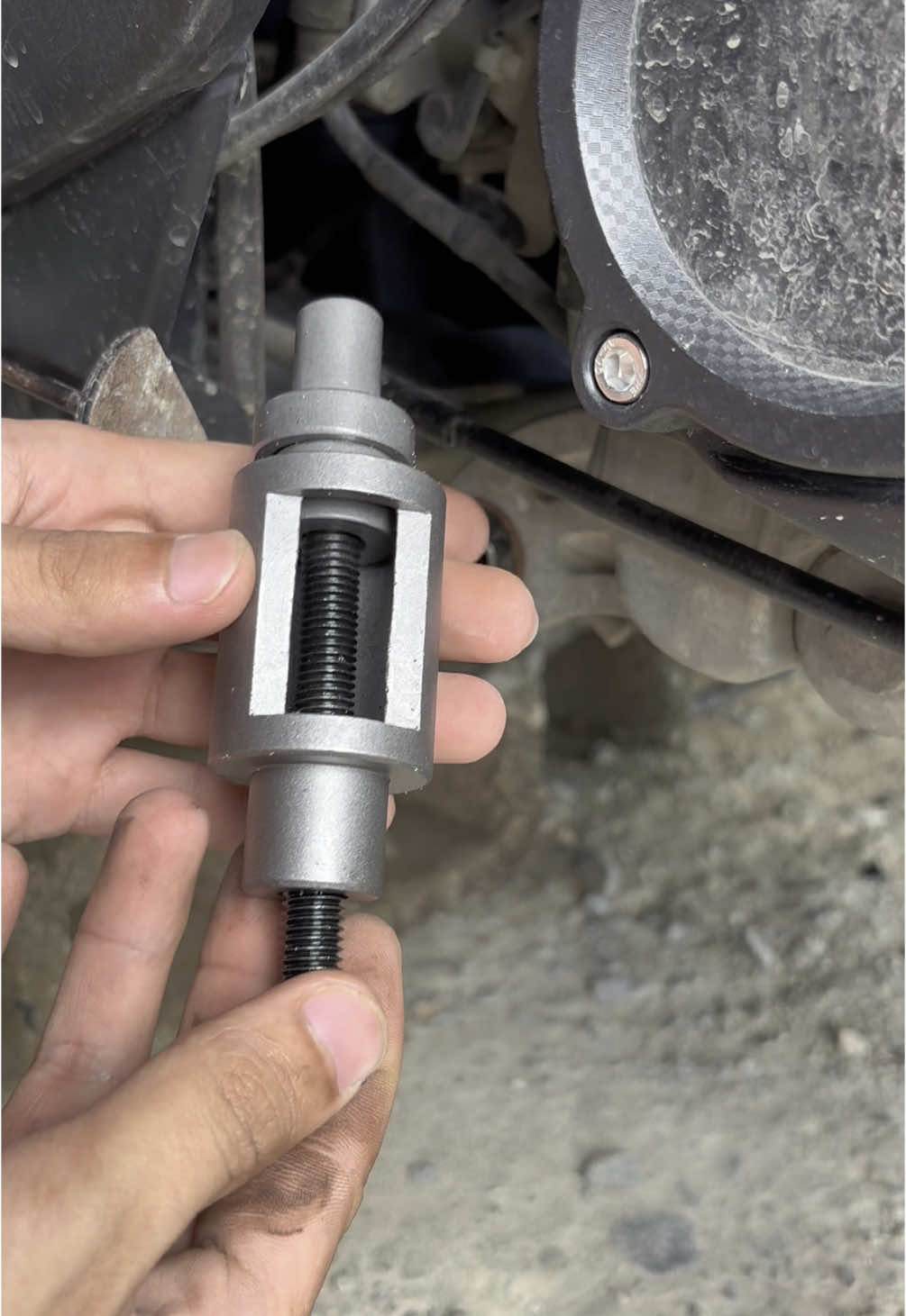 #enginebushingpuller #swingarmenginebushing #click 