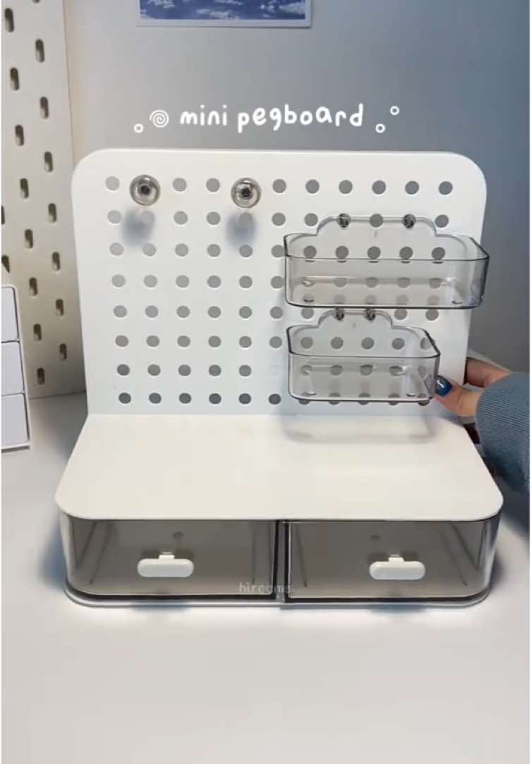 Replying to @ꕤ〰︎ꕥ asmr decor mini pegboard✨ spill nya cek kerkun yaa #desksetup #deskdecor 