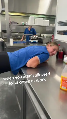 compromising #goviral #fypage #fyp #viral #xyzbca #mermaidbeachseafoods #tiktokfeed #tiktokviral #cant #sit #worktok #working 