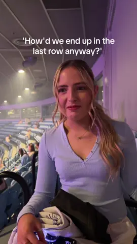 Oops 🤷🏼‍♀️ @Emma Smith #gracieabrams #melbourne #gracieabramsn3 #rodlaverarena 