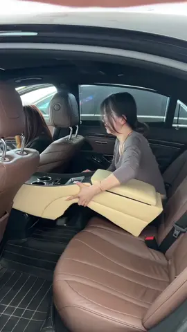 Mời các chủ tịch lên đơn nhé ạ Bệ tỳ tay hàng ghế sau  Độ nguyên zin theo xe Tích hợp đèn led + để sạc không dây  + cốc đựng nước + tẩu sạc Full mẫu cho các dòng xe  #betytay #yenngua #phukienoto #hoilaixe #honda #Toyota