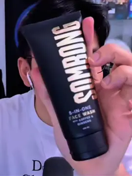 face wash rekomendasi dari bang ade nih, sekali pake langsung cerah makin tambah ganteng bang ade #facewashsombong #skincare #ade #viral #fyp 