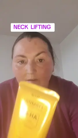 neck lifting and firming cream and massagers #necklifting  #neckfirmingcream  #neckcream  #neckfirm  #newneck  #loveit🥰🙏 #dealdrops #ticktockmademebuyit #recoverwithbeauty 