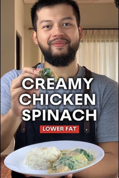 [CREAMY CHICKEN SPINACH - LOWER FAT VERSION] Wih, ini menu super simple ala ala resto yang enak banget sih! Bahan bahan nya cukup affordable pula, dan kalau carbo nya diganti kentang makin makin kaya chicken steak di cafe 👌 BTW, Bekasi seminggu ini panas banget ga si? 🙃 udah pake AC + kipas rasanya masih humid banget  Di daerah kalian gimana? Yang mau recook, resep nya di bawah⬇️ Ayam: - dada ayam 250-500 gr - lada - garam - bubuk bawang putih 1 sdt - 1sdt butter/oil Creamy spinach sauce: - 2 bawang putih - 1/2 bawang bombay - 250 ml susu skim/lowfat - 1 sdm larutan maizena di air (atau bisa juga maizenanya langsung di larutin di susu nya) - secukupnya lada & garam - 1 sdt parsley - segenggam bayam Semoga bermanfaat! #reseptiktok #resepmudah #resepmasakan 