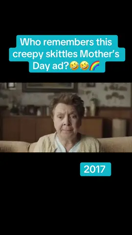 #skittles #skittlesgummies #skittleslittles #skittleschallenge #mothersday #moms #MomsofTikTok #virall #fypage #mothersday #mothers #motherhood #candy #2017throwback #2017 #candyshop #rainbow #skittlesobsessed #mothersday #happymothersday 