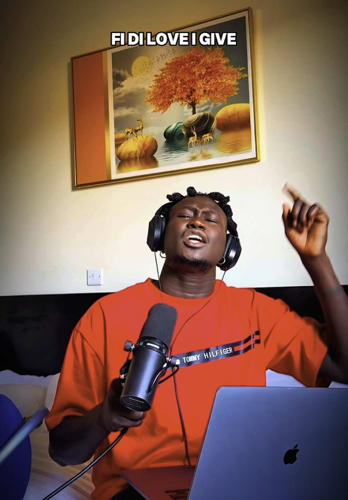 Every girl belongs to Khim Swaqq 😂🔥🔥🚀🚀 New music has arrived ❤️🇸🇸🇸🇸 #khimswaqq #southsudantiktokers🇸🇸 #kenyantiktok #fyp 
