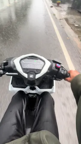 Vô nước hụp r 🤣🤣#xh #xuhuong #vario125 