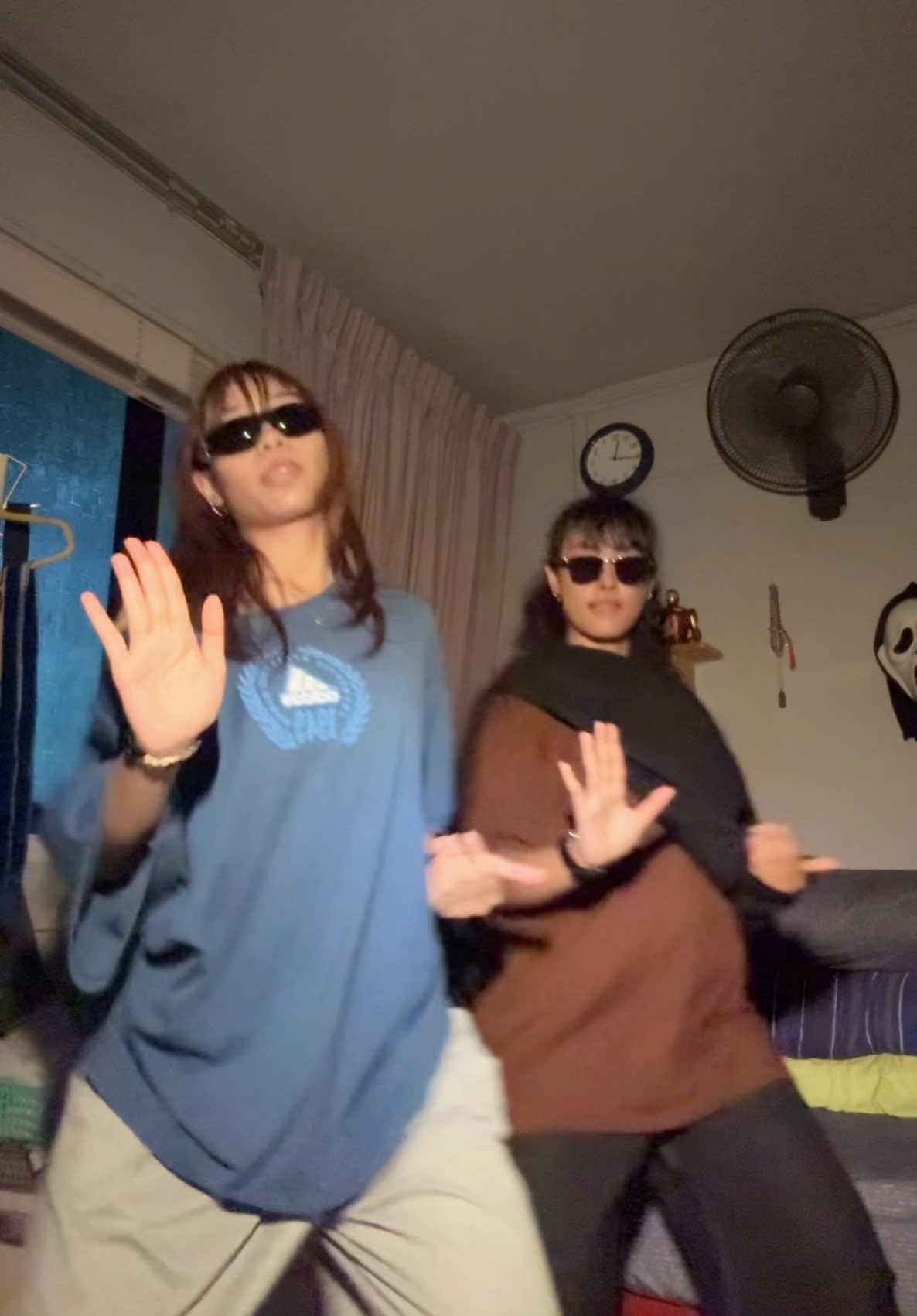song & choreo combo got me feeling 😩 @lilis  | dc: @Miko ࿔˚ 