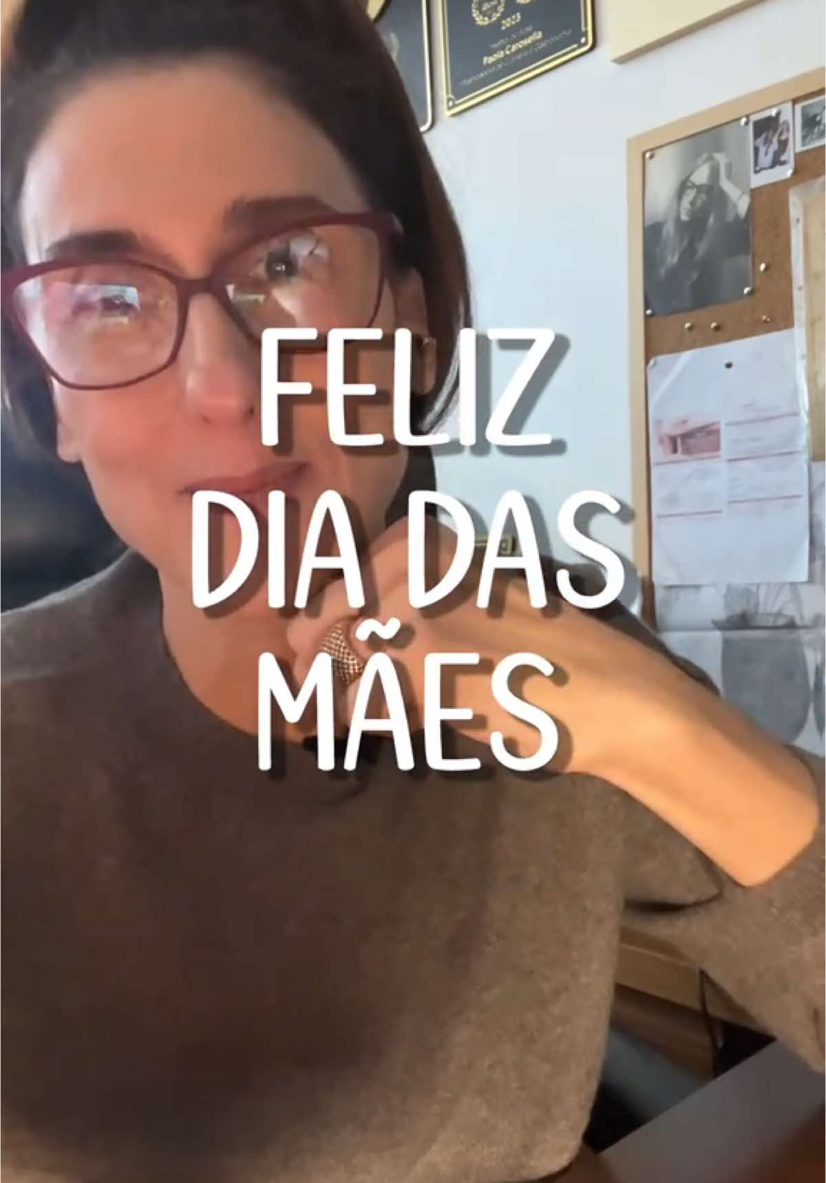 #paolacarosella feliz dia das mães ! Meu amor gigante para vocês ❤️