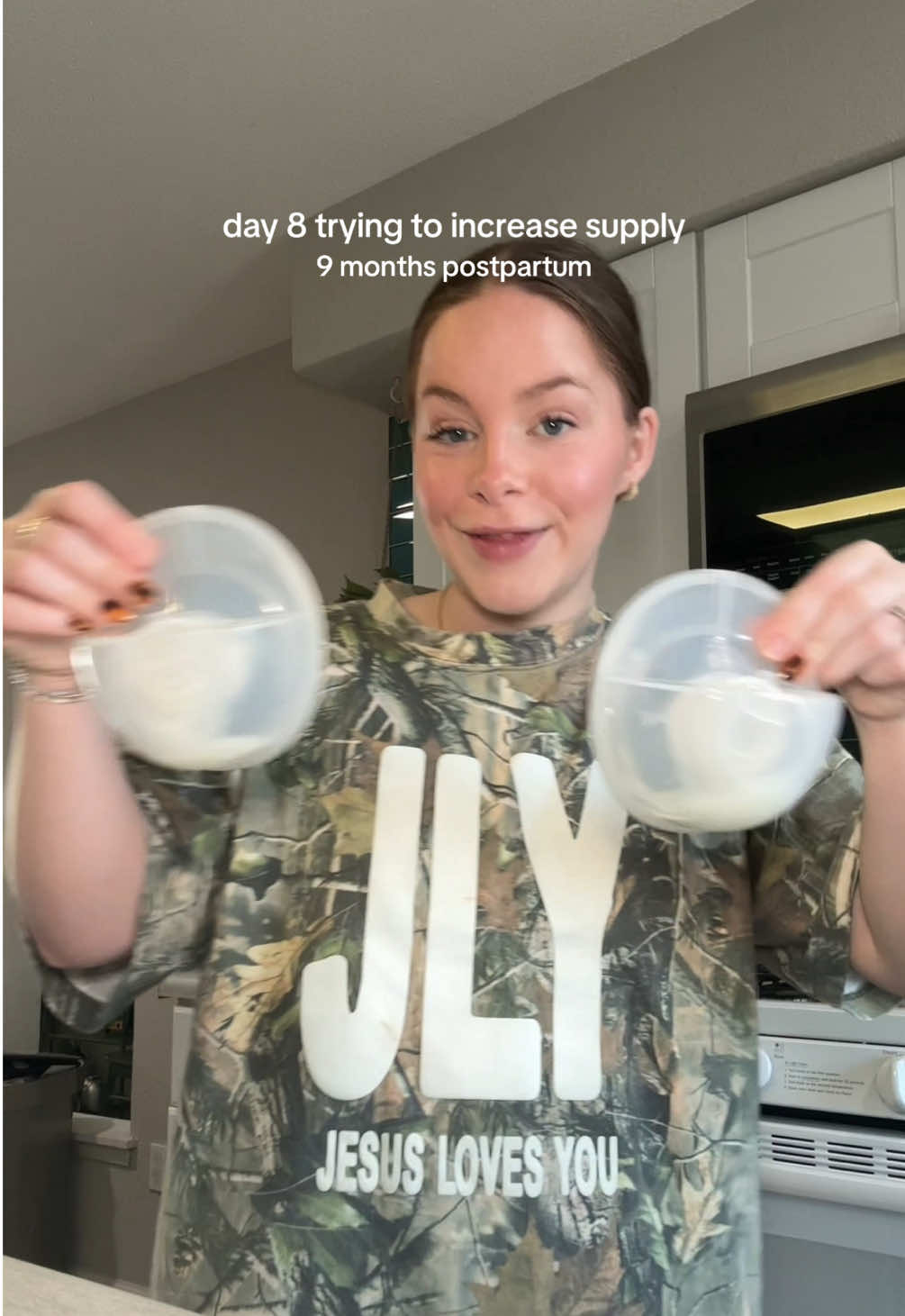 I lost energy by the end of this because miss period girl decided to make her appearance for the first time since having Myles 🫠 #exclusivelypumping #pumpingmom #milksupply #milksupplytips #milksupplyincrease #undersupplier #undersupply 