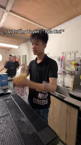 Cố lên em ạ sắp có lương rồi :)))