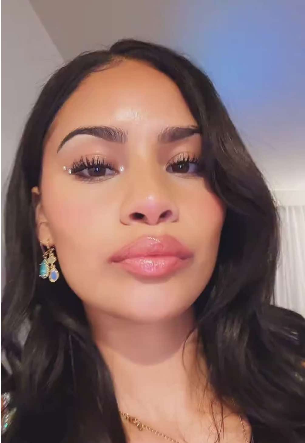 🤩 #mychickbad #prom #prommakeup #prominspo #fypシ゚viral #fypage #facecard #blowthisup #makeupinspo #audiosforyou #viral #fypppp #lipsync #soundstouse #trending #curls #audiogirl #sounds #pretty 