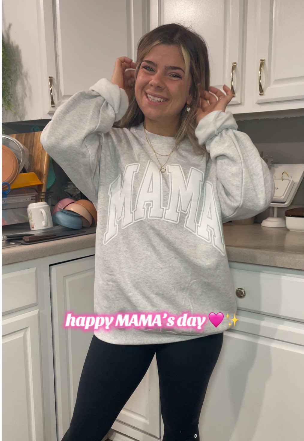 Have a happy Mother’s Day- xoxo 🌸✨🥂 #happymothersday #mamashirt #sweatshirt #crewneck #mamasweatshirt #mamacrewneck #unitedmonograms #tiktokshopmothersday @United Monograms #ifyouknowyouknow 