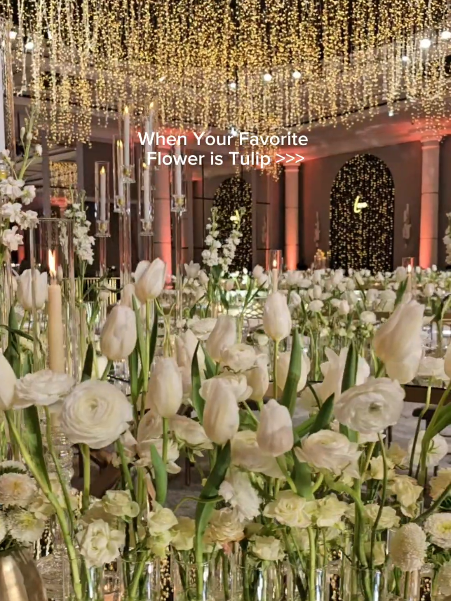 Not just a setup, a tulip fantasy 😍! #lebaneseweddings #Whitesetup #tulips #FYI #viral 