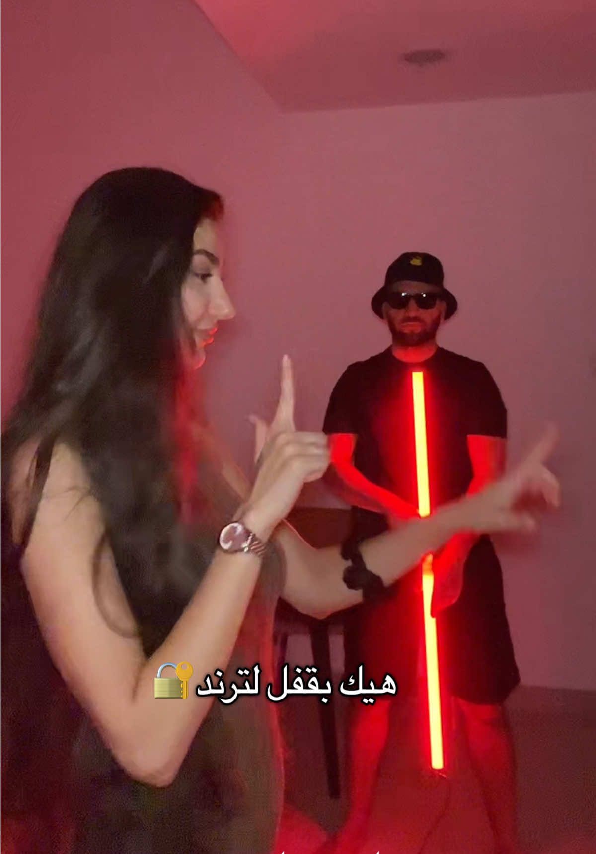 ‏للمرة الثانية ، ‏عم نقفل الترند 🔐@k@karim & sarah#k#karim_sarahc#couplefunك#كوميدياa#arabcomedyt#tiktokmenaع#عائلتيd#dabkeoop trend 🔐