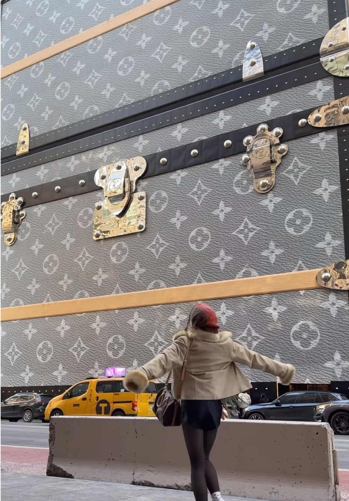 chaotic nyc vlog  #nyc #Vlog #friendshipgoals #lol #fyp 