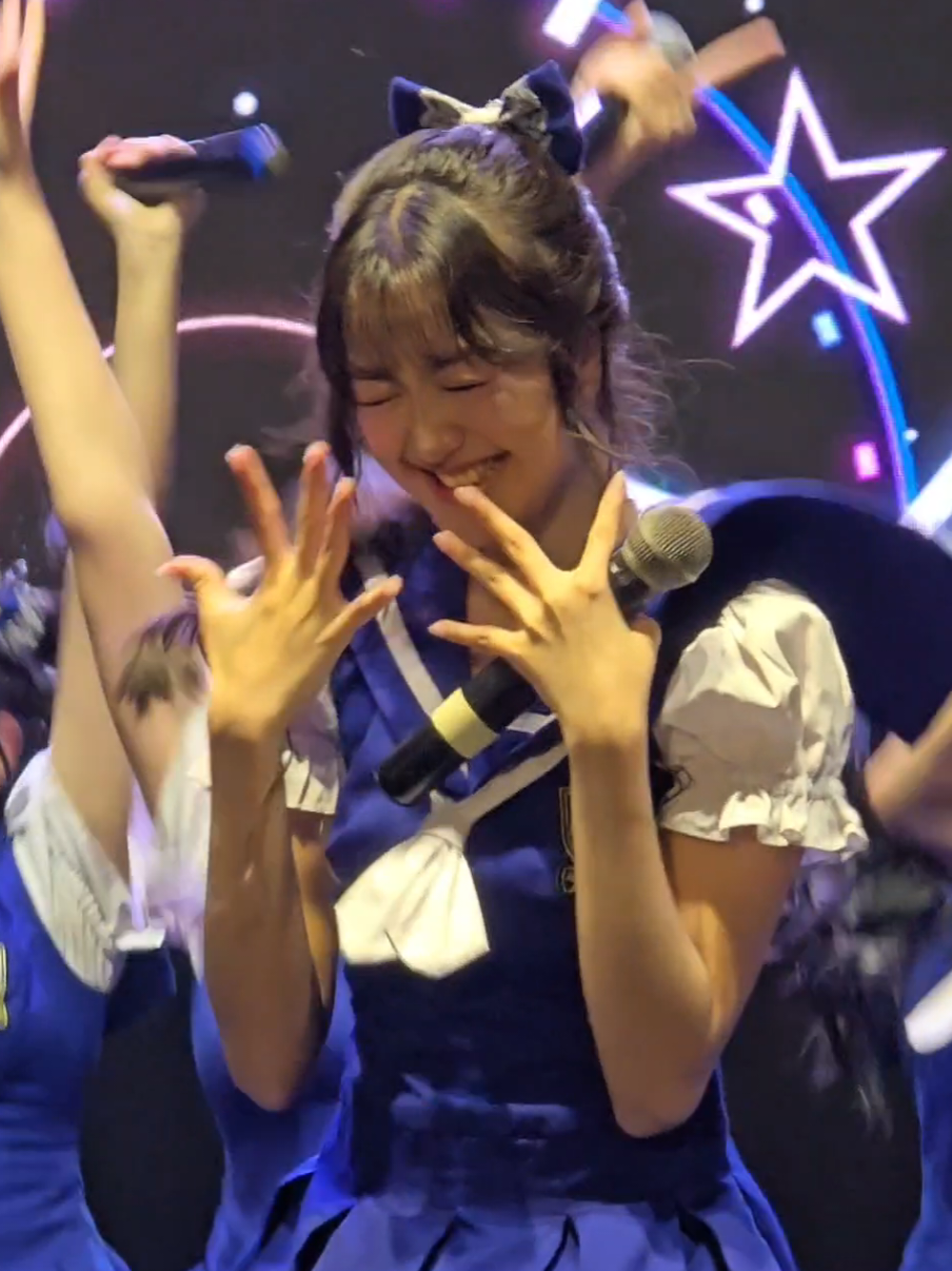 Greesel JKT48 - Heavy Rotation Sumfairfest Vol.IV Bks Soreang Kab.Bandung 2025 #jkt48 #fancam #greeseljkt48 #icel #decul #barca #viscabarca🔴🔵 #viscabarca 