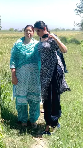 💃💃💃❤❤#foryou #foryoupage #viral #fyp #grow #growmyaccount #sad #tiktok #100k #trending #Romance #hot #girls #women #auntie #loveyou #pakistan #Romance #auntie #pakistan #nargisnaaz90 #afreenkhan26 #tayybadoll119 