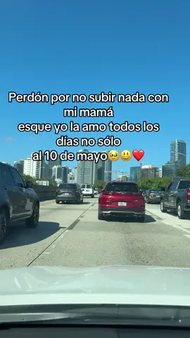 Perdón por no subir nada con mi mamá esque yo la amo todos los días no sólo al 10 de mayo 🙌❤️✈️#diadelasmadres #mama #felizdia #felizdiadelasmadres 